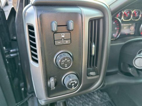 Used 2015 GMC Sierra 1500 SLE image 16