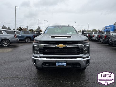 Certified 2026 Chevrolet Silverado 2500 LT AWD/4WD image 8