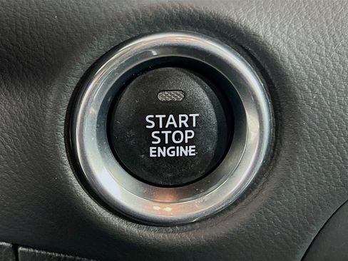 Used 2023 MAZDA CX-5 AWD 2.5 S w/ Premium Package image 12