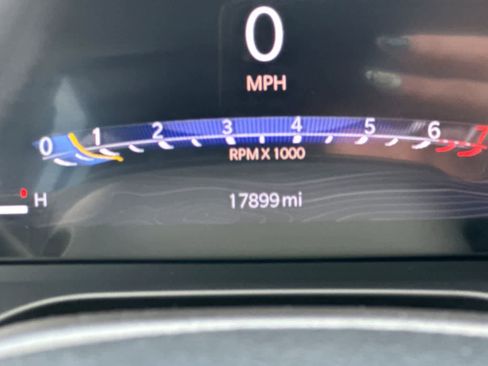 Certified 2023 Jeep Grand Cherokee Laredo w/ Luxury Tech Group I AWD/4WD image 29