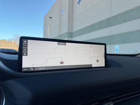 Used 2023 Genesis GV80 3.5T w/ Prestige Package image 32