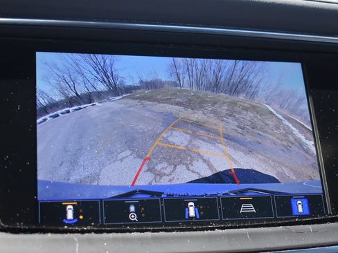 Used 2024 Buick Enclave Premium image 35