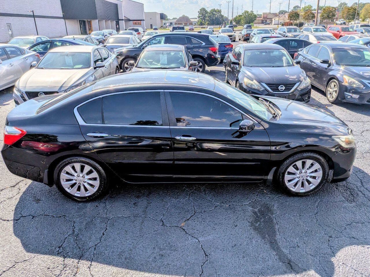 Used 2013 Honda Accord EX image 12