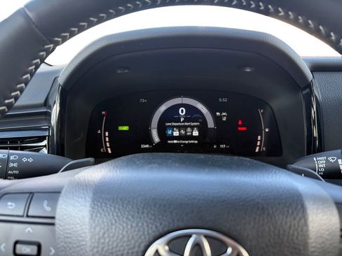 Used 2026 Toyota Camry SE w/ Convenience Package FWD image 22