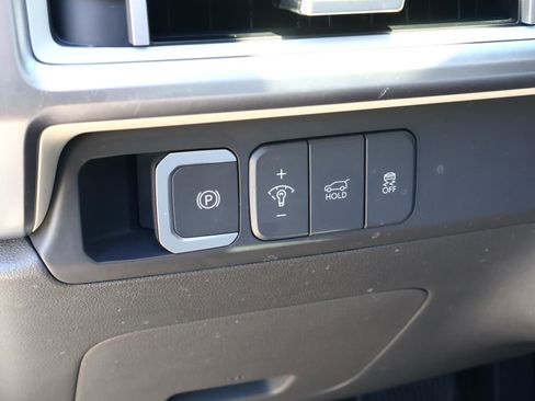 Used 2026 Hyundai Santa Fe SEL FWD image 21