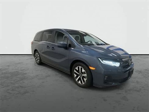 Certified 2025 Honda Odyssey EX-L image 5