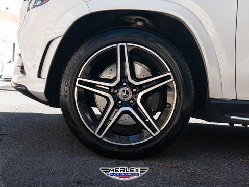 Used 2020 Mercedes-Benz GLS 580 4MATIC image 9