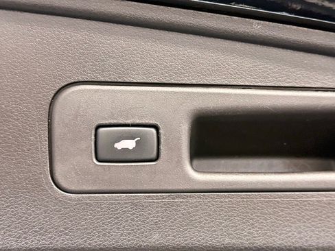 Used 2017 Acura MDX SH-AWD w/ Advance Package image 28