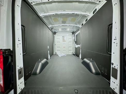 New 2026 Ford Transit 250 148 Medium Roof w/ Load Area Protection Package image 25