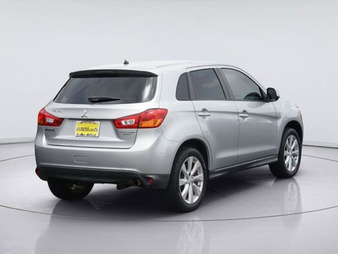 Used 2013 Mitsubishi Outlander Sport ES FWD image 6