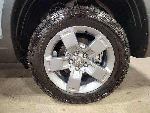 Certified 2025 Honda Ridgeline TrailSport image 26