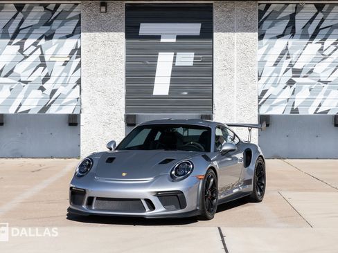 Used 2019 Porsche 911 GT3 RS image 5
