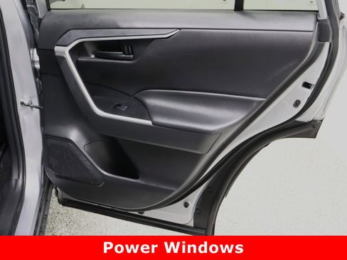 Used 2024 Toyota RAV4 LE image 29