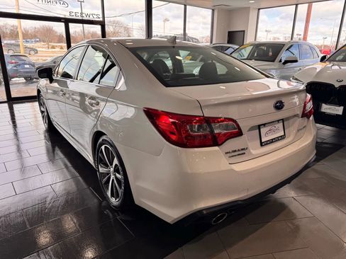 Used 2019 Subaru Legacy 2.5i Limited image 3