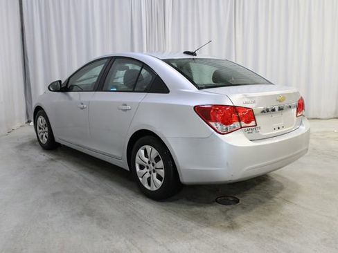 Used 2016 Chevrolet Cruze LS FWD image 25