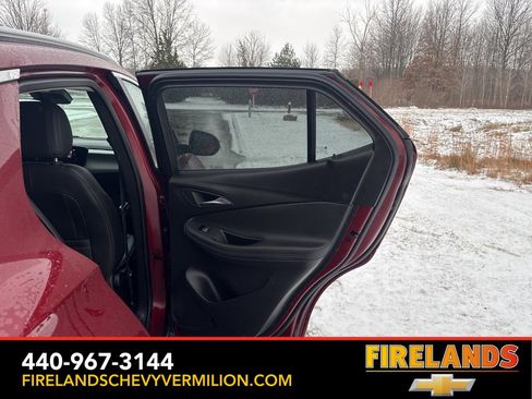 Certified 2025 Buick Encore GX Sport Touring image 31