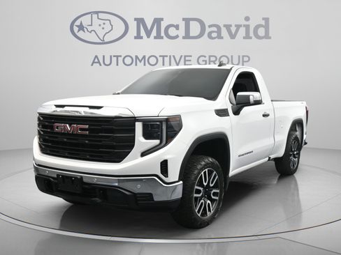 Used 2024 GMC Sierra 1500 Pro w/ Pro Value Package AWD/4WD image 4