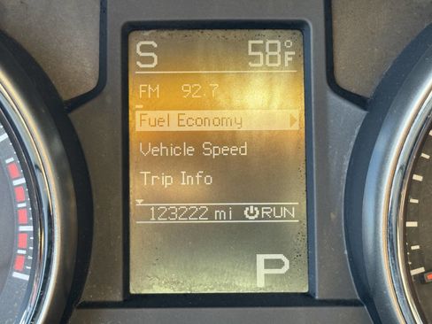 Used 2013 Jeep Grand Cherokee Overland image 69