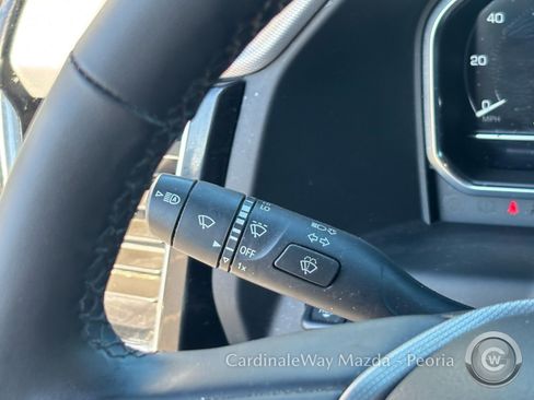 Used 2025 GMC Sierra 3500 Denali w/ Technology Package AWD/4WD image 19