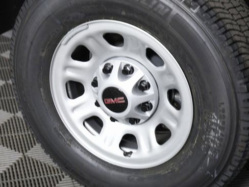 New 2026 GMC Sierra 2500 Pro w/ Convenience Package AWD/4WD image 8