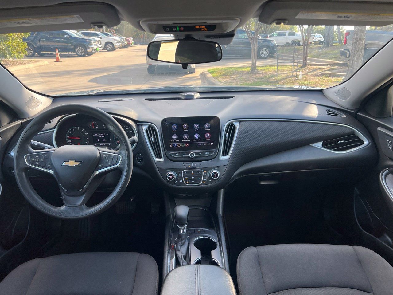 Used 2025 Chevrolet Malibu LT FWD image 15