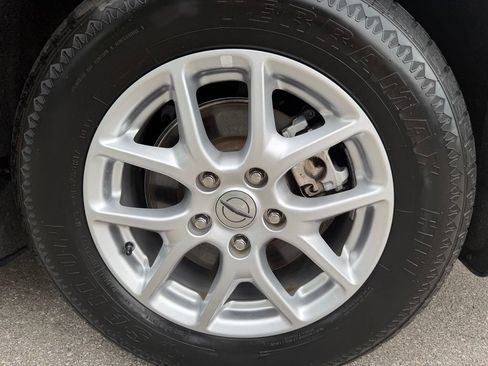 Used 2022 Chrysler Pacifica Touring-L FWD image 28