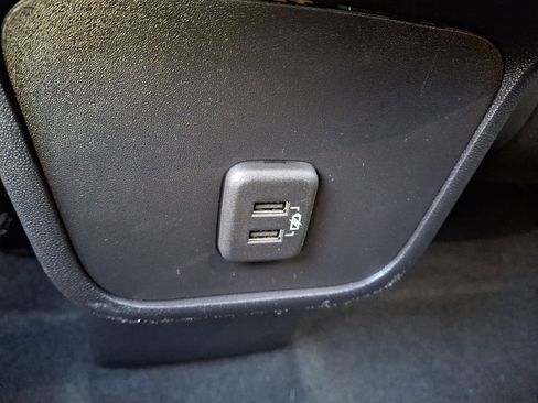 Certified 2024 Chevrolet Equinox LT image 12