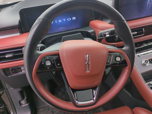 Used 2025 Lincoln Aviator Reserve w/ Equipment Group 201A image 41