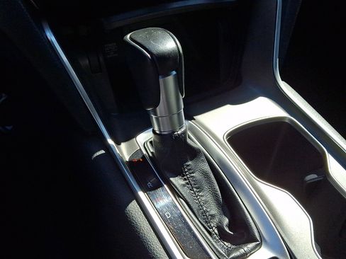 Certified 2022 Honda Accord Sport image 15