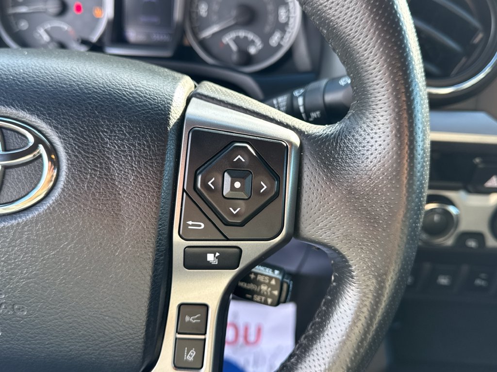 Used 2018 Toyota Tacoma Limited AWD/4WD image 26