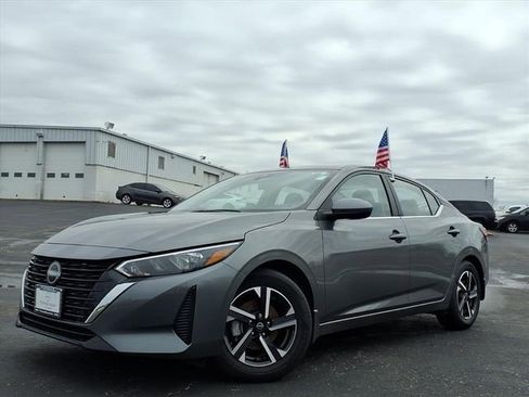 Certified 2025 Nissan Sentra SV w/ Trunk Package image 3