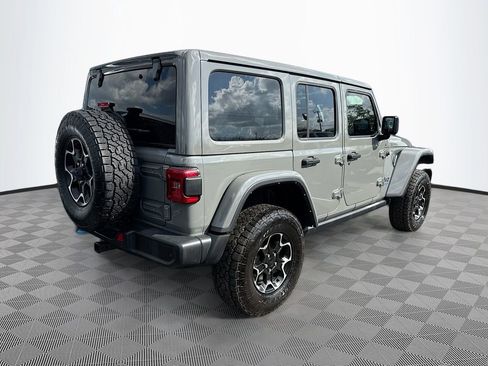 Used 2021 Jeep Wrangler Unlimited Rubicon 4xe w/ Cold Weather Group AWD/4WD image 6