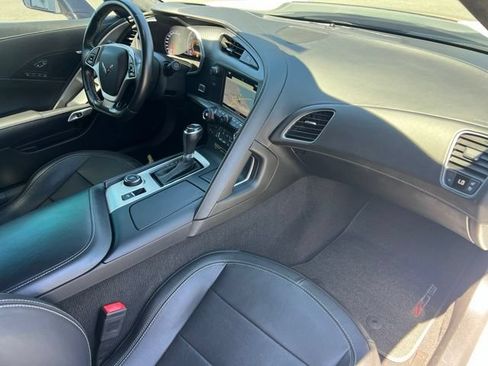 Used 2016 Chevrolet Corvette Z06 w/ 3LZ Preferred Equipment Group RWD image 25