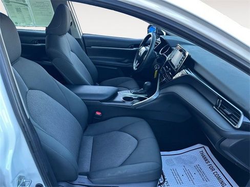 Used 2024 Toyota Camry LE image 15