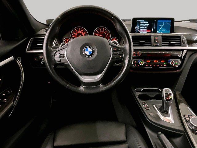 Used 2016 BMW 328i xDrive Sedan AWD/4WD image 6
