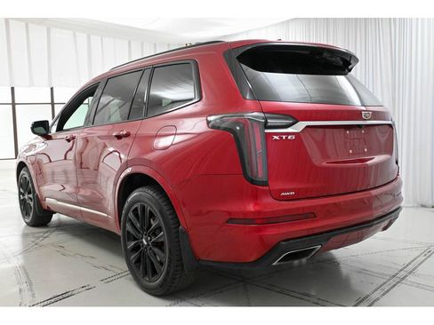 Certified 2023 Cadillac XT6 Sport w/ Platinum Package image 5