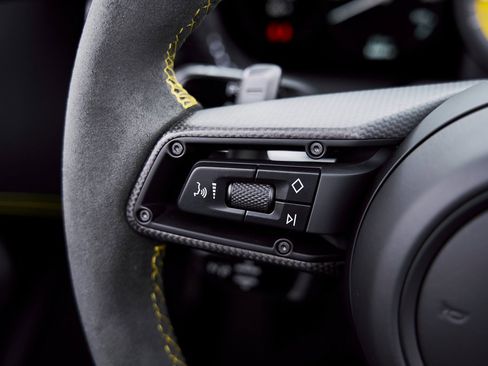 Used 2025 Porsche 911 Turbo S image 48