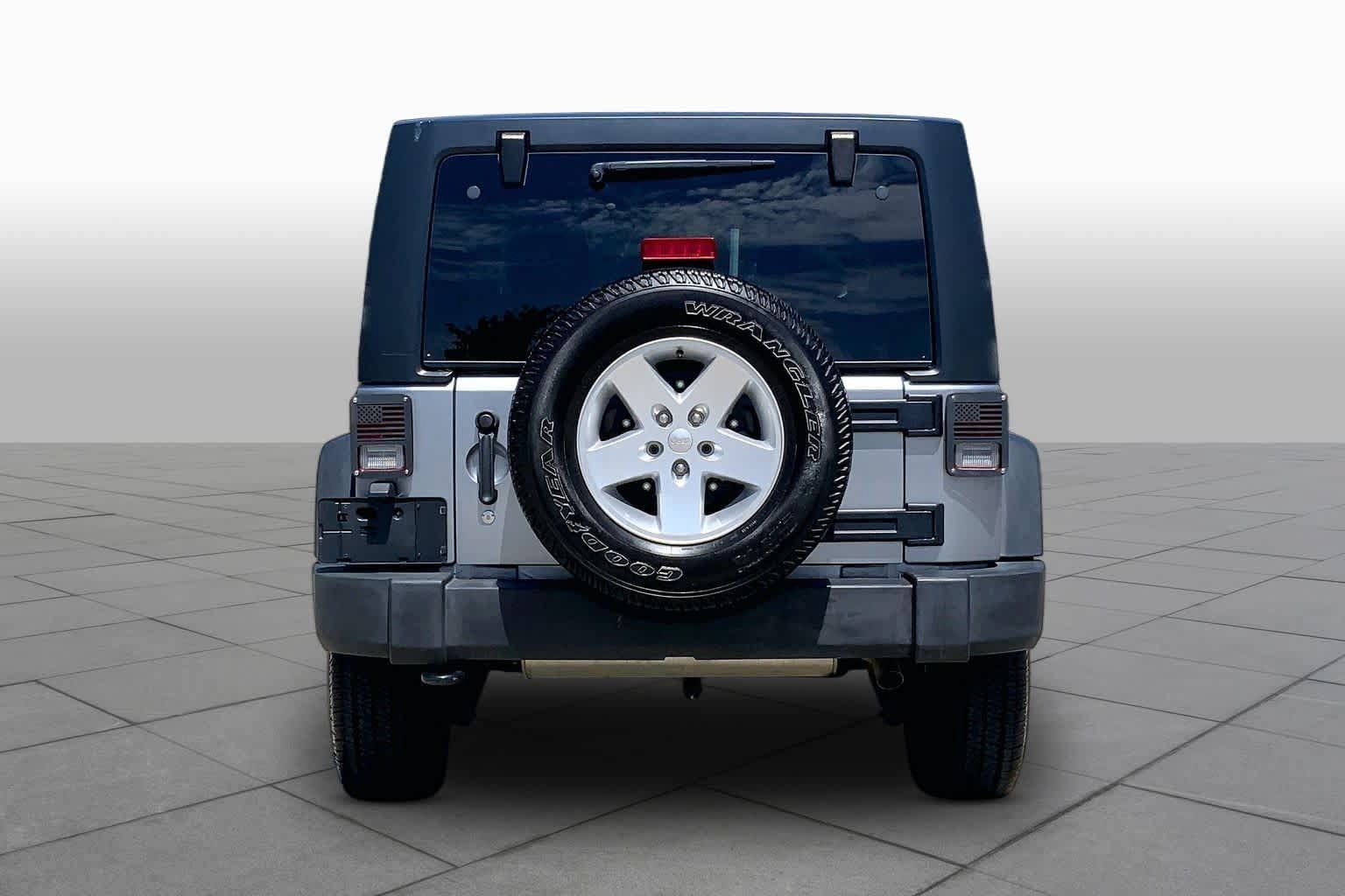 Used 2017 Jeep Wrangler Unlimited Sport w/ Quick Order Package 24S AWD/4WD image 5