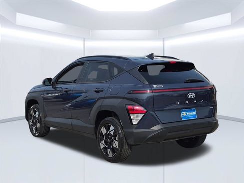 Used 2024 Hyundai Kona SEL AWD/4WD image 4