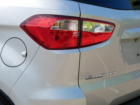 Used 2020 Ford EcoSport SE w/ SE Convenience Package FWD image 17
