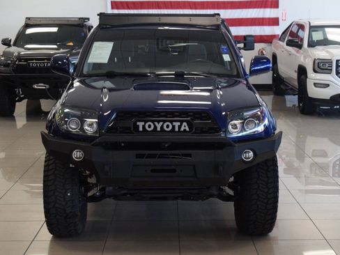 Used 2005 Toyota 4Runner Sport AWD/4WD image 2