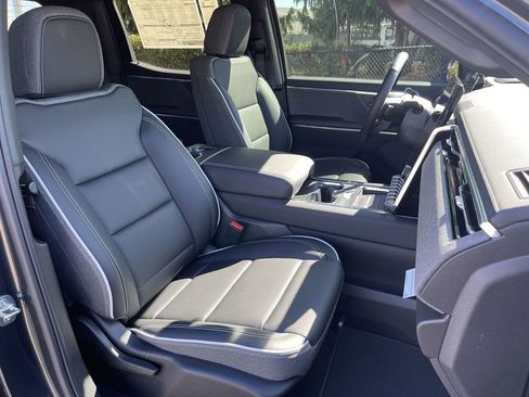 New 2026 GMC Sierra EV Elevation AWD/4WD image 26