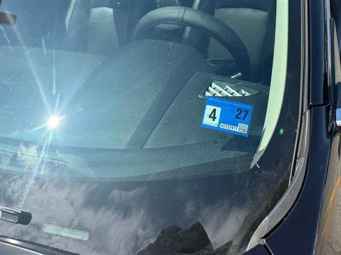 Used 2016 Honda Civic Touring image 4