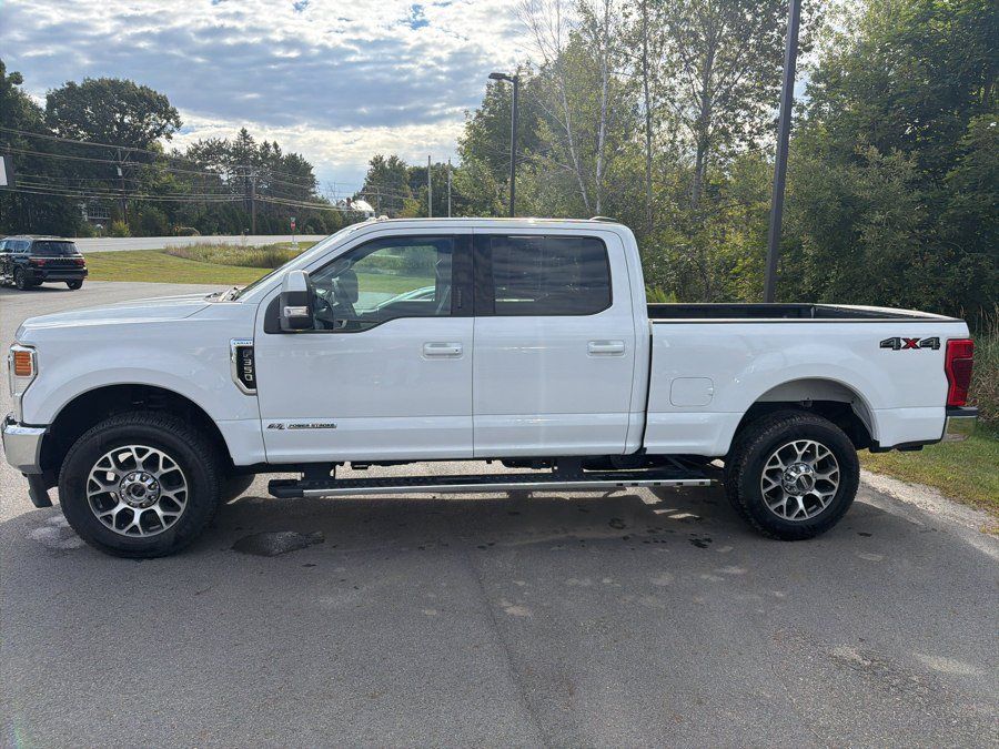 Used 2020 Ford F350 Lariat w/ Lariat Value Package AWD/4WD image 2