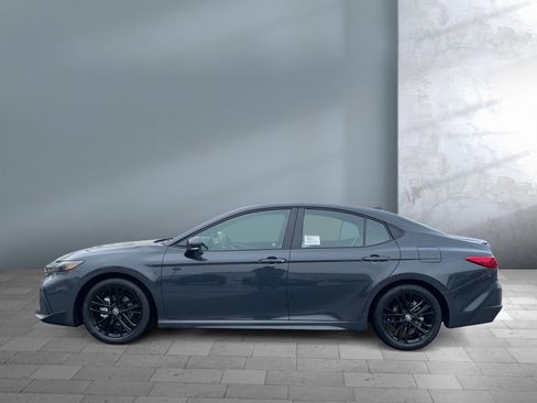 New 2026 Toyota Camry SE w/ Multimedia Upgrade Package image 3