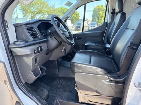 New 2025 Ford Transit 150 Low Roof image 18