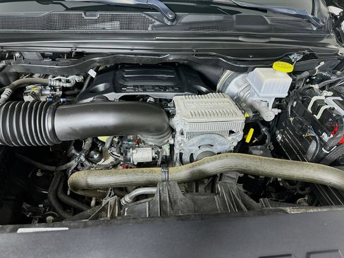 Used 2023 RAM 1500 Big Horn AWD/4WD image 32