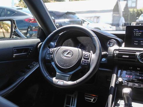 Used 2025 Lexus IS 350 F Sport RWD image 13