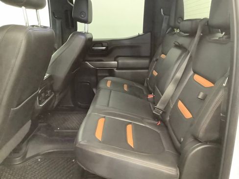 Used 2021 GMC Sierra 1500 AT4 AWD/4WD image 6