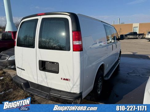 Used 2020 GMC Savana 2500 w/ Driver Convenience Package image 6